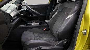 Vauxhall Astra ULTIMATE