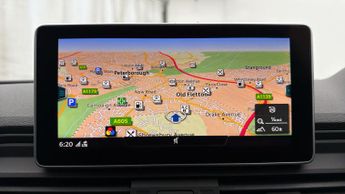 Audi Q5 TFSI E QUATTRO COMPETITION