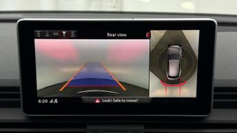 Audi Q5 TFSI E QUATTRO COMPETITION