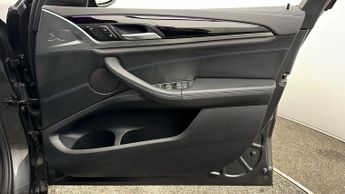 BMW iX3 M SPORT