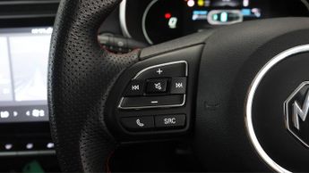 MG MG ZS TROPHY CONNECT