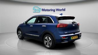 Kia Niro 4 PLUS