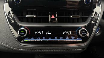 Toyota Corolla ICON TECH