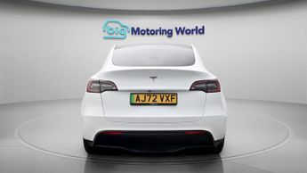 Tesla Model Y BASE