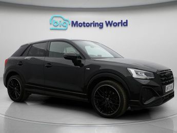 Audi Q2 TFSI S LINE BLACK EDITION