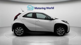 Toyota Aygo X VVT-I PURE