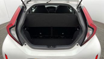 Toyota Aygo X VVT-I PURE