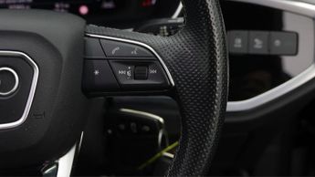 Audi Q3 TFSI E S LINE