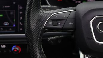Audi Q3 TFSI E S LINE