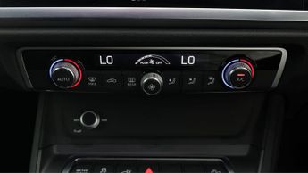 Audi Q3 TFSI E S LINE