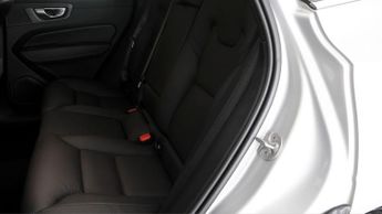 Volvo XC60 B5 CORE AWD