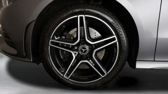 Mercedes-Benz CLA CLA 250 E AMG LINE PREMIUM