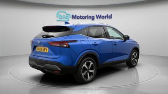 Nissan Qashqai DIG-T N-CONNECTA DCT