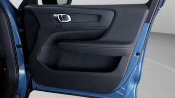 Volvo C40 RECHARGE PLUS