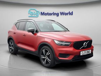 Volvo XC40 T3 R-DESIGN