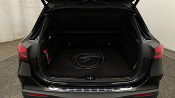 Mercedes-Benz EQA EQA 350 4MATIC AMG LINE PREMIUM PLUS