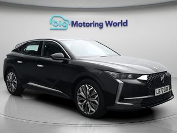 DS 4 E-TENSE TROCADERO