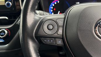 Toyota Corolla ICON TECH