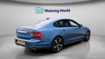 Volvo S90 T8 TWIN ENGINE R-DESIGN PLUS AWD