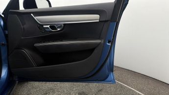 Volvo S90 T8 TWIN ENGINE R-DESIGN PLUS AWD