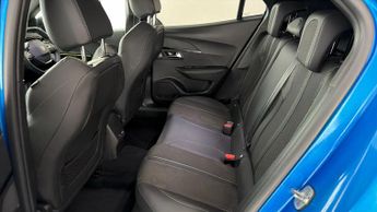 Peugeot 2008 PURETECH EAT8 S/S GT