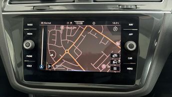 Volkswagen Tiguan ELEGANCE TSI DSG