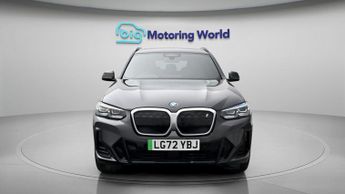 BMW iX3 M SPORT