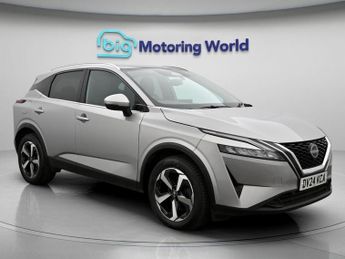 Nissan Qashqai DIG-T N-CONNECTA DCT