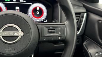 Nissan Qashqai DIG-T N-CONNECTA DCT