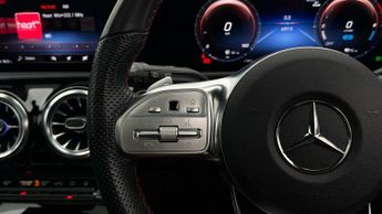 Mercedes-Benz CLA CLA 250 E AMG LINE PREMIUM PLUS NIGHT ED