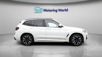 BMW iX3 M SPORT