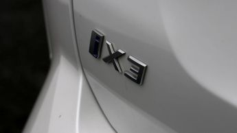 BMW iX3 M SPORT