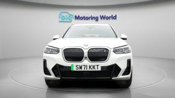 BMW iX3 M SPORT