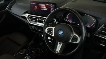 BMW iX3 M SPORT