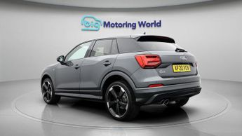 Audi Q2 TFSI S LINE BLACK EDITION