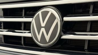 Volkswagen Tiguan R-LINE TSI DSG