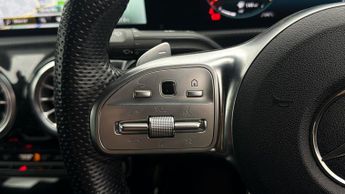 Mercedes-Benz CLA CLA 220 D AMG LINE PREMIUM PLUS