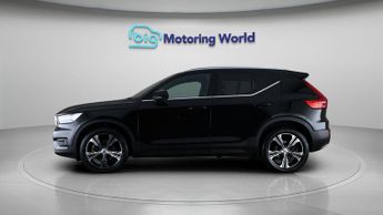 Volvo XC40 B4 INSCRIPTION PRO
