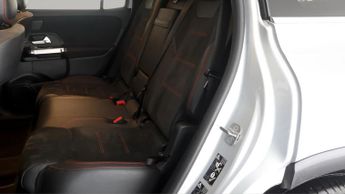 Mercedes-Benz EQB EQB 300 4MATIC AMG LINE PREMIUM