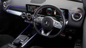 Mercedes-Benz EQB EQB 300 4MATIC AMG LINE PREMIUM