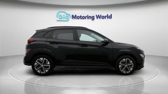 Hyundai KONA ULTIMATE