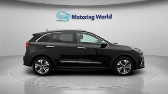 Kia Niro 4 PLUS