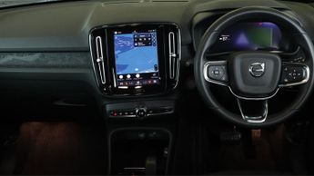 Volvo XC40 RECHARGE PLUS
