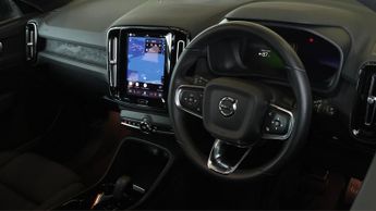 Volvo XC40 RECHARGE PLUS