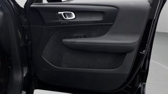 Volvo XC40 RECHARGE PLUS