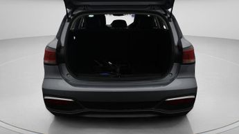 MG MG5 EXCLUSIVE