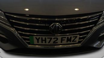 MG MG5 EXCLUSIVE