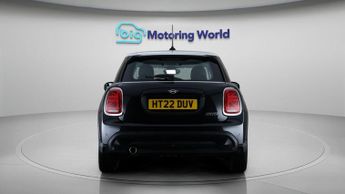 MINI Hatch COOPER CLASSIC