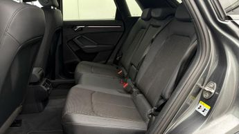 Audi Q3 TFSI S LINE BLACK EDITION