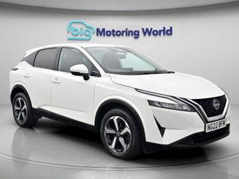 Nissan Qashqai DIG-T N-CONNECTA DCT